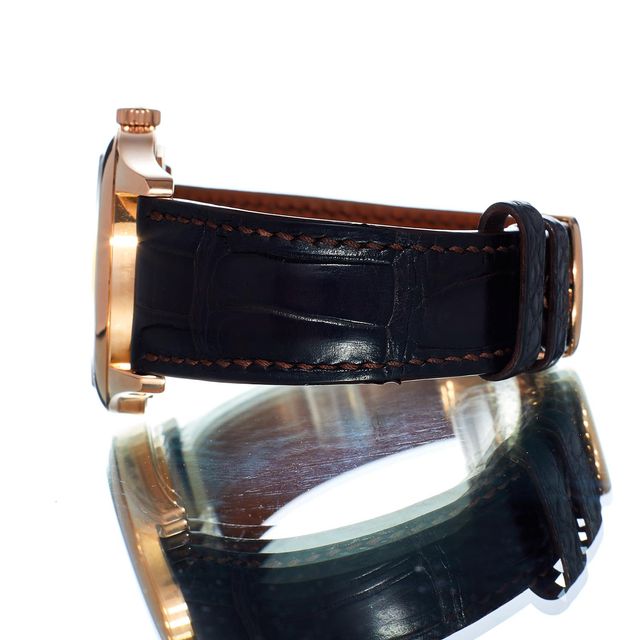 Patek Philippe Calatrava 6000R-001 Image 2